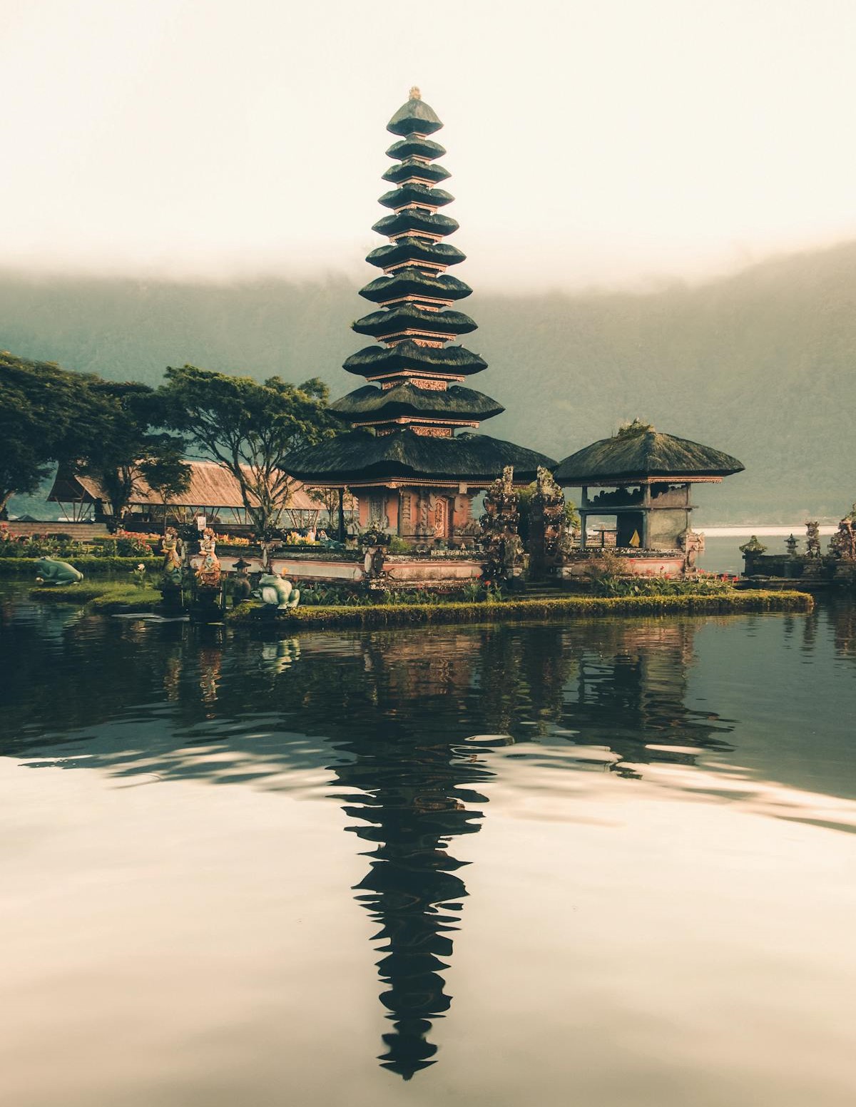 Suasana alam asri tersembunyi di Indonesia