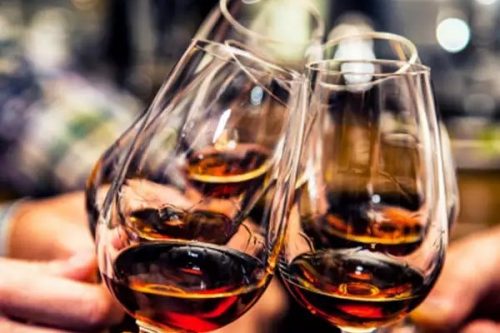 minuman alkohol bau badan