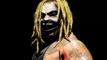 WWE the fiend bray wyatt hell in a cell