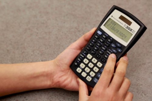 berhitung kalkulator finansial