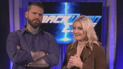 komentator smackdown live wwe