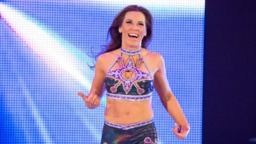 mickie james komentator WWE
