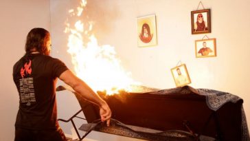 seth rollins wwe firefly funhouse bray wyatt