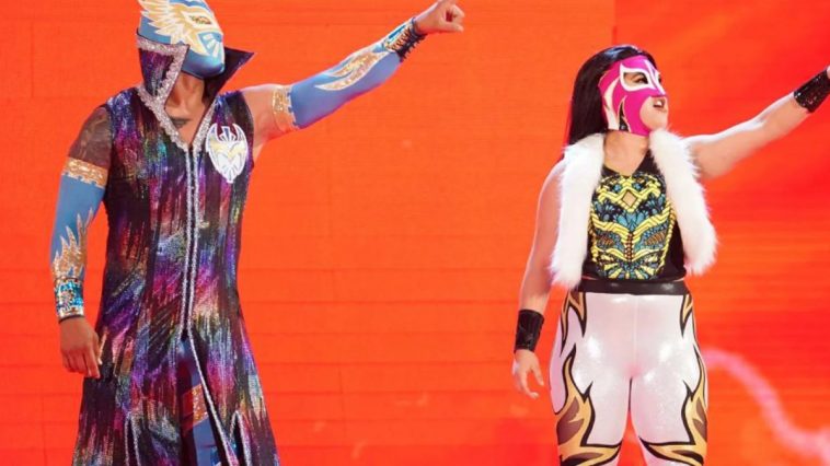WWE sin cara catalina RAW