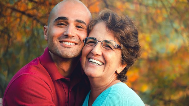 keuntungan pasangan lebih tua pengalaman