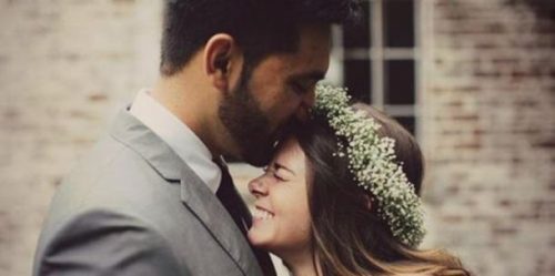 berciuman jauh lebih bahagia