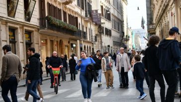 Italia Cabut Status Keadaan Darurat COVID-19