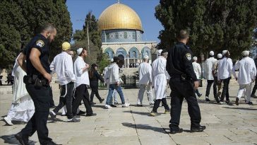 Ratusan Pemukim Israel Serbu Kompleks Al-Aqsa di Yerusalem