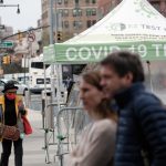 Hampir 60 Persen Populasi Amerika Serikat Mengidap COVID-19 pada Februari