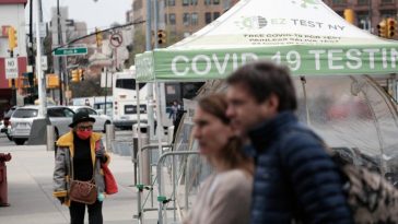 Hampir 60 Persen Populasi Amerika Serikat Mengidap COVID-19 pada Februari