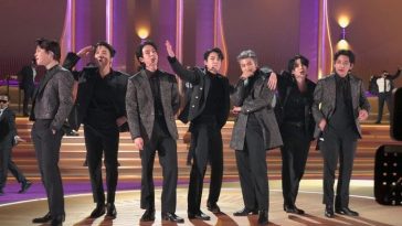 Tampil Spektakuler Bawakan "Butter", BTS Mendapat Standing Ovation di Grammy Awards