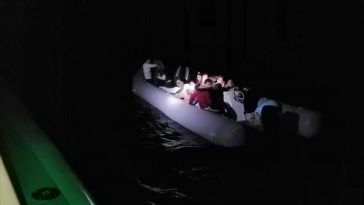 UNHCR: Lebih dari 3.000 Orang yang Mencapai Eropa Tewas atau Hilang di Laut