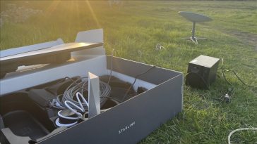 150.000 Orang di Ukraina Berkomunikasi Setiap Hari Pakai Starlink SpaceX