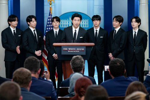 BTS Pidato Singkat di Gedung Putih dan Temui Joe Biden; Ini Isi Pidatonya!