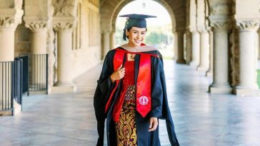 8 Selebritas Indonesia Lulusan Universitas Terbaik Dunia