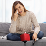 Mengapa Orang Menangis Saat Nonton Film? Ini Penjelasan Ahli Saraf