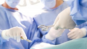 Setelah Disunat, Apa Betul Anak tak Boleh Mandi dan Perlu Hindari Makanan Tertentu?