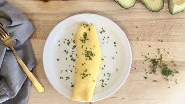 Cara Buat French Omelette Sempurna, Cuma Butuh Empat Bahan