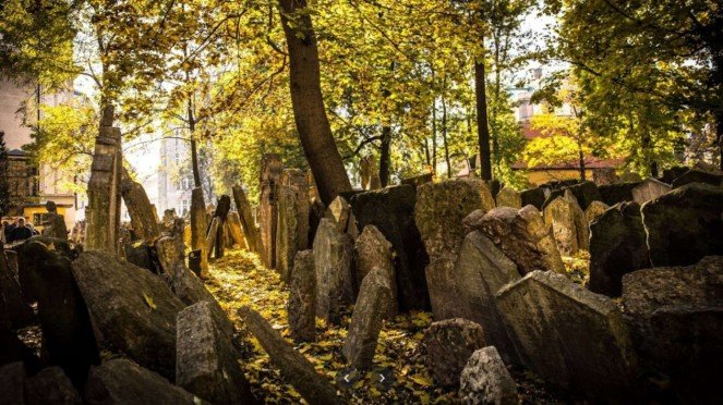 Inilah Daftar Kuburan Terseram di Dunia, Punya Cerita Mistis!