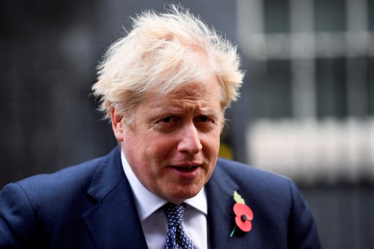 Boris Johnson Tak Mau Mundur, Disebut PM Muka Tembok dan Ular