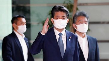 Shinzo Abe Ditembak Tiga Kali dari Belakang dengan Senapan