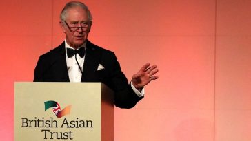 Pangeran Charles Tulis 2.400 Surat dalam Setahun, Surat Apa Saja?