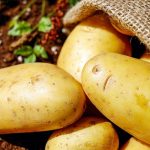 Jangan Simpan Kentang Dekat Apel dan Bawang, Ini Efeknya!
