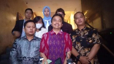 Jadi Tersangka Kasus Stupa, Roy Suryo Terancam 5 Tahun Penjara