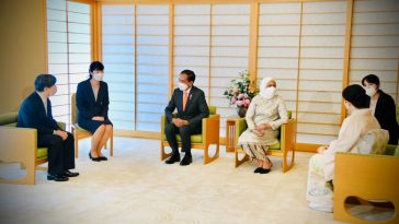 Presiden Jokowi dan Ibu Iriana Diterima Kaisar dan Permaisuri Jepang