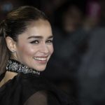 Emilia Clarke Takjub Masih Bisa Bicara Usai Dua Kali Kena Strok