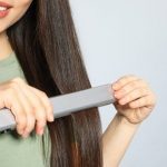 Jangan Sering Mencatok Rambut, Ini 5 Dampak Buruknya!