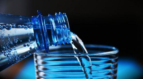 5 Manfaat Air Putih untuk Wajah, Salah Satunya Kulit yang Lebih Bersih