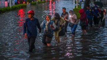 Jakarta Banjir, BPBD DKI Imbau Warga Ibu Kota Waspada Cuaca Ekstrem Hingga 8 Oktober 2022