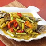 Resep Pesmol Ikan Nila, Bumbu Kuning Meresap Daging Lembut