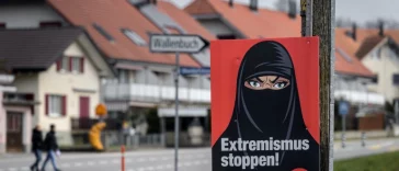 Swiss Usulkan Denda Hingga 1.000 Dolar AS Bagi yang Memakai Cadar atau Burqa