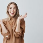 4 Fakta yang Bikin Percaya Ungkapan Hidup Dimulai di Usia 40 Tahun