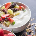 4 Cara Makan Yoghurt yang Bantu Turunkan Berat Badan