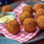 Resep Potato Bitterballen, Cuma Pakai 3 Bahan Kentang!