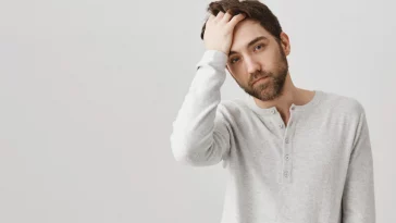 Ubanan Saat Masih Muda, Benarkah Karena Terlalu Banyak Mikir yang Berat?