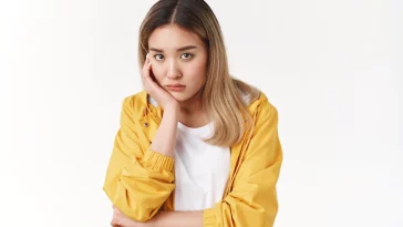 Benarkah Cemberut Mempengaruhi Wajah Keriput?