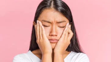 Tiga Kandungan Produk Skincare untuk Pudarkan Bintik Hitam di Wajah