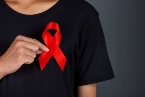 Tren Penularan HIV/AIDS Berubah, Kini Didominasi Ibu Hamil dan Pasangan Sesama Jenis