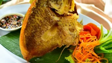 Resep Ikan Gurame Terbang, Cocok Disajikan dengan Sambal Mangga