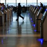 Maskapai Batalkan 5.700 Penerbangan di AS Karena Badai Musim Dingin