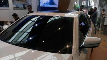 Kenali Fungsi Kaca Film pada Mobil