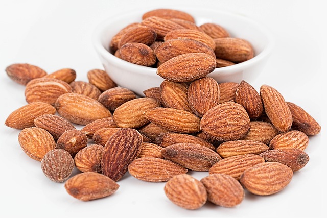 Lima Manfaat Almond untuk Kesehatan Rambut dan Kulit
