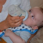 Bisa Bikin Obesitas, Pakar Ingatkan Susu Kental Manis Bukan untuk Bayi