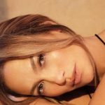 Jennifer Lopez Bagi Rahasia Kulit Awet Muda, Pakai Tabir Surya Salah Satunya!