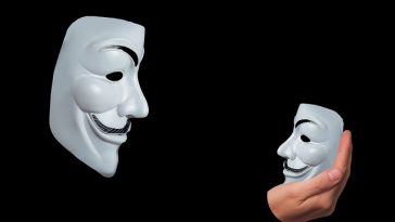 Perusahaan di China Wajibkan Wawancara Kerja Pakai Topeng, Kenapa?