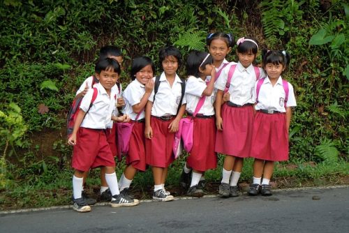 Dampak Buruk Masuk Sekolah Jam 5 Pagi Menurut Psikolog